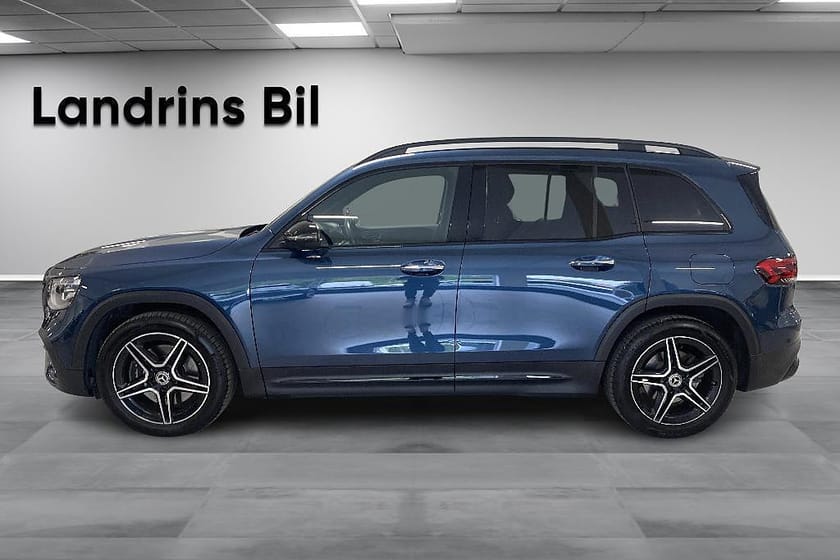 Bild 4 av Mercedes-Benz GLB 220 d 4MATIC SUV AMG-Line / Värmare / Drag