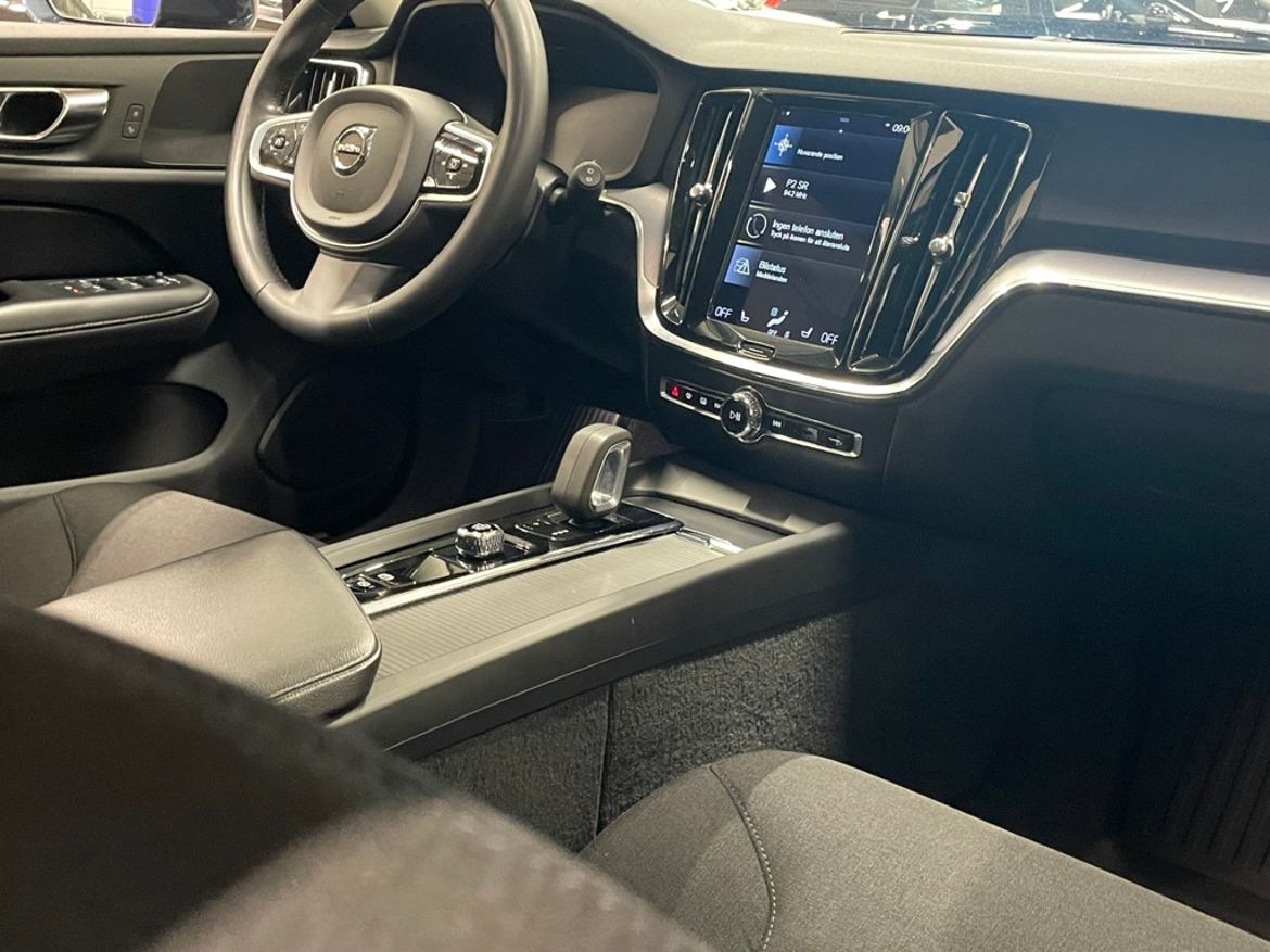 Volvo V60 2022 - miniatyr 13