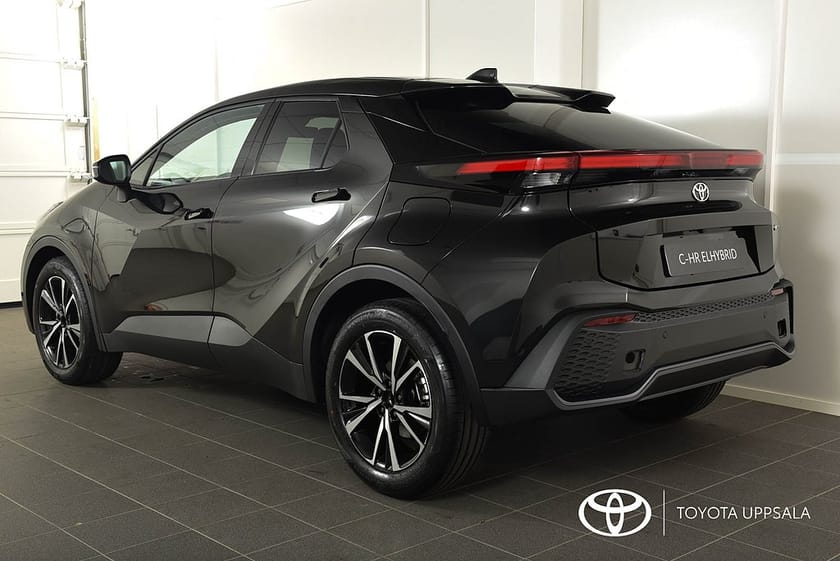 Bild 2 av Toyota C-HR Hybrid STYLE KAMPANJ - 2,95% RÄNTA - FRÅN 3417 KR/MÅN