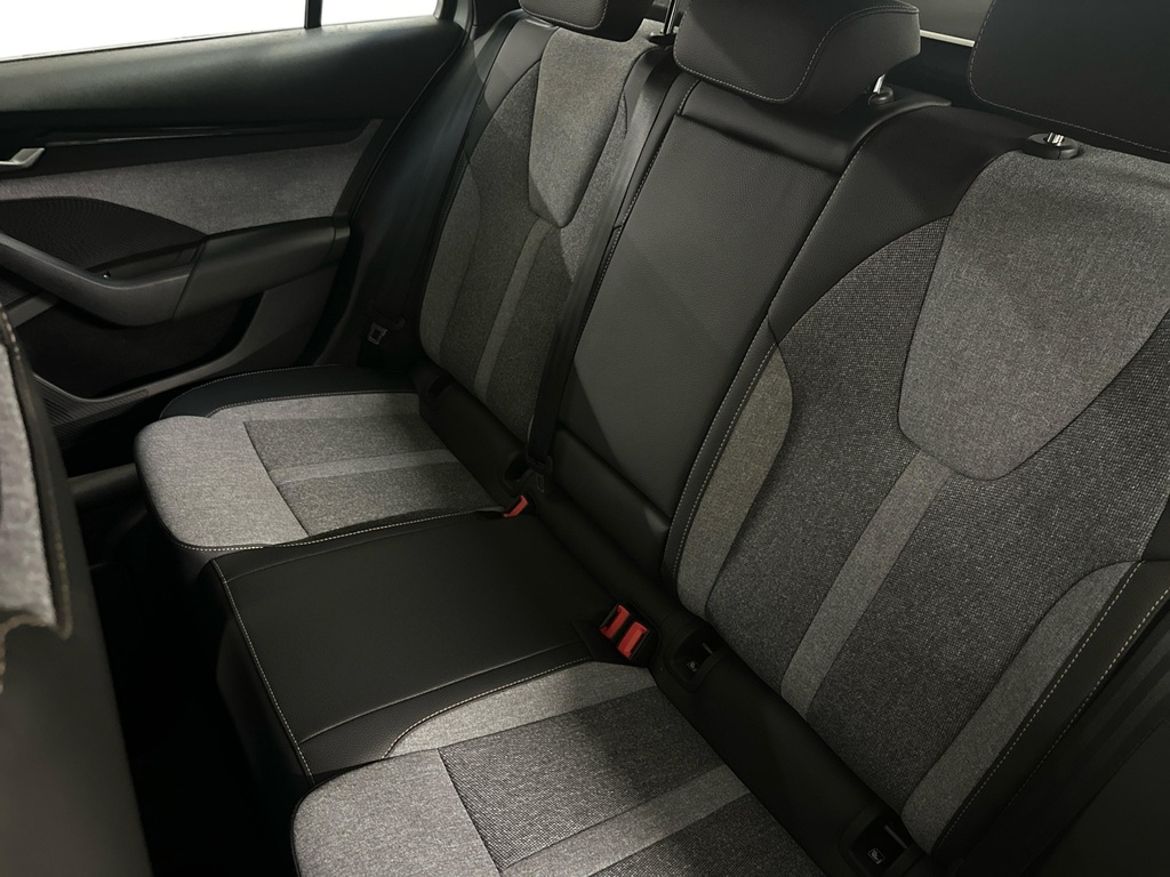 Škoda Škoda Octavia Kombi — bild 13