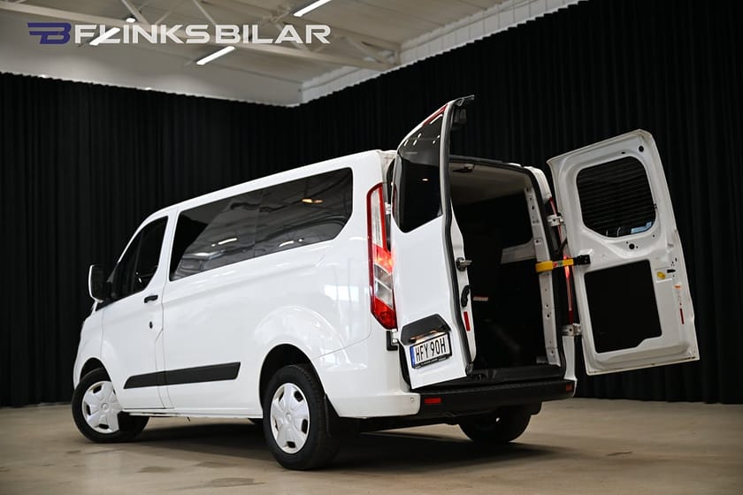 Bild 3 av Ford Transit Custom 320 Kombi 130HK Automat|9-Sits|Värmare|Backkamera|NyKamrem