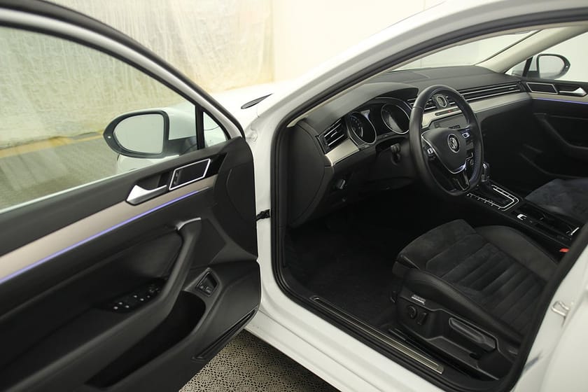 Bild 2 av Volkswagen Passat Variant GTE SPORTSCOMBI Plug in 218HK