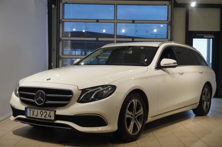 Mercedes-Benz E 200 T d Avantgarde, Dragkrok Backkamera Farthållare
