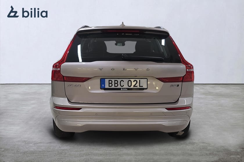 Bild 5 av Volvo XC60 B5 AWD Bensin Core / Kamera/Keyless/CarPlay