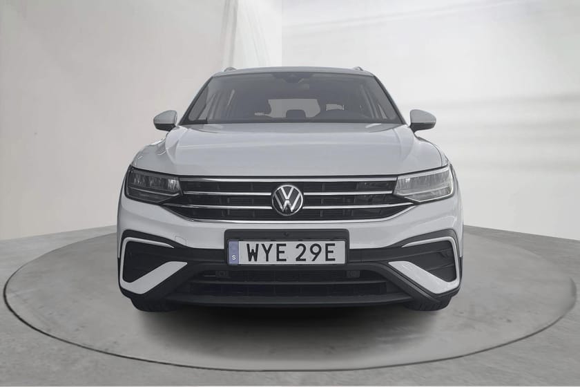 Bild 5 av Volkswagen Tiguan Allspace 7-sätes 2.0 TSI 4M 190hk Drag 360 Värmare