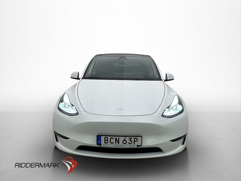 Bild 2 av Tesla Model Y Long Range AWD Uppgraderad Autopilot SV.Såld