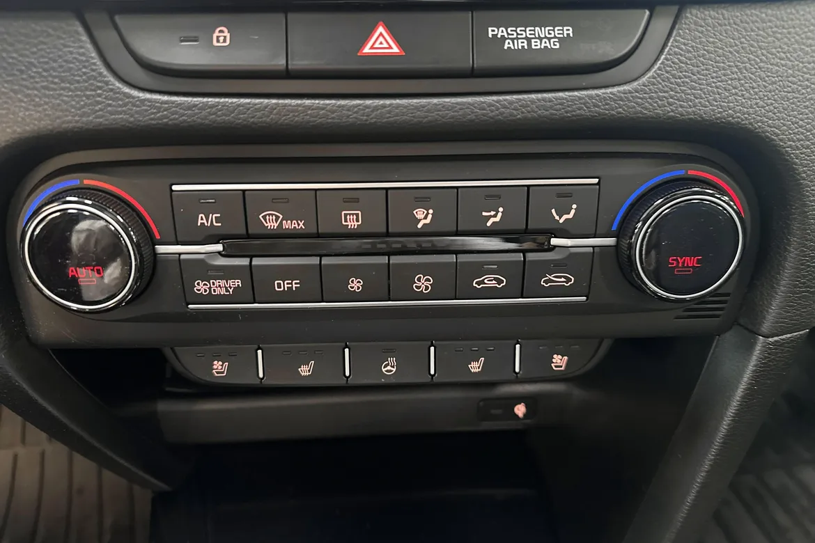 picture of a car