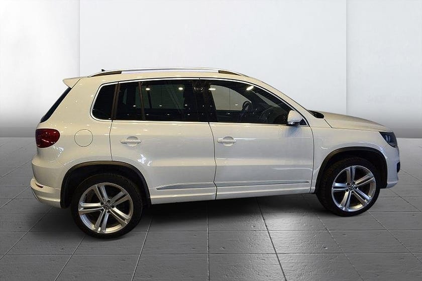 Bild 5 av Volkswagen Tiguan 1.4 TSI 4M Sport&Style R Line Komfortpkt Kamera Värmare