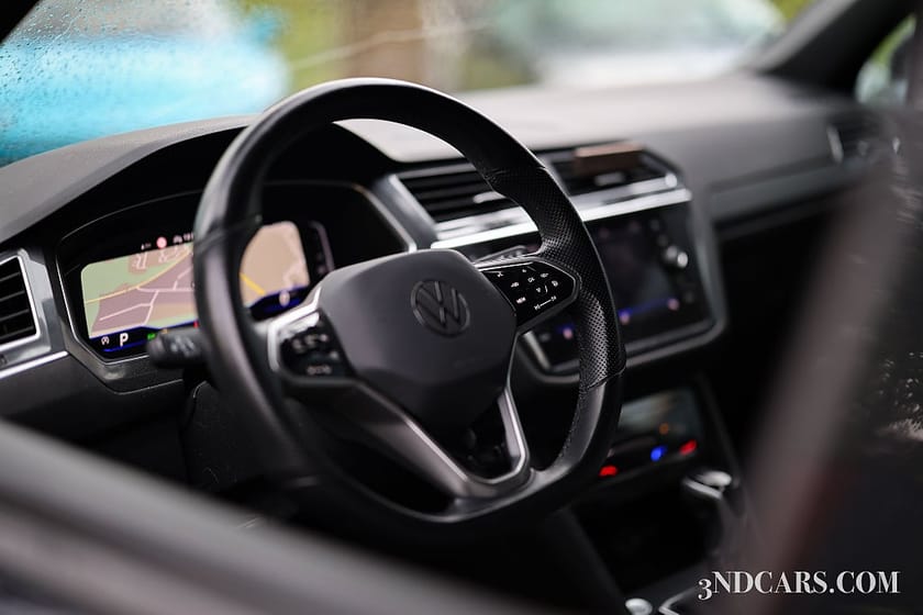 Bild 4 av Volkswagen Tiguan Allspace 7-sätes 2.0 TDI MOMS 4Motion R-Line Drag MM