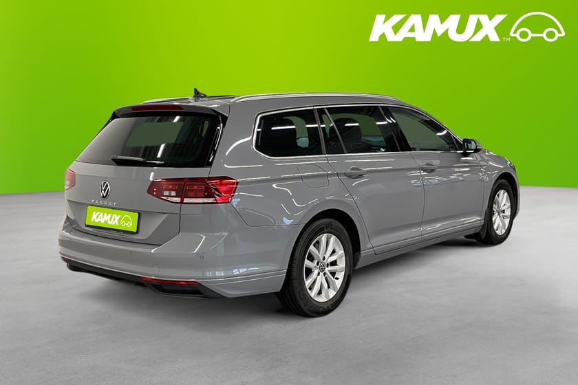 Bild 4 av Volkswagen Passat Sportscombi 2.0 TDI Business 150hk Moms Navi Värmare Drag