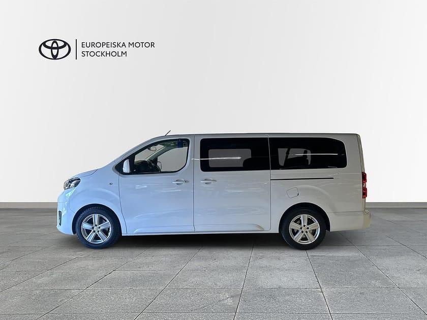 Bild 3 av Toyota Proace Verso SHUTTLE LONG 2.0 D Aut. 140 HK/ 9-SITS / V-Hjul/MOMS