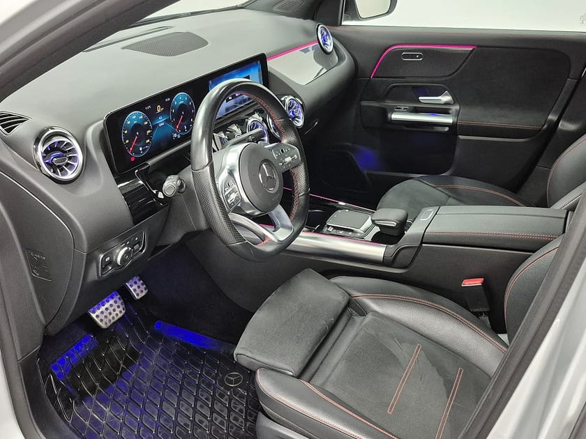 Bild 2 av Mercedes-Benz GLA 200 AMG 163HK