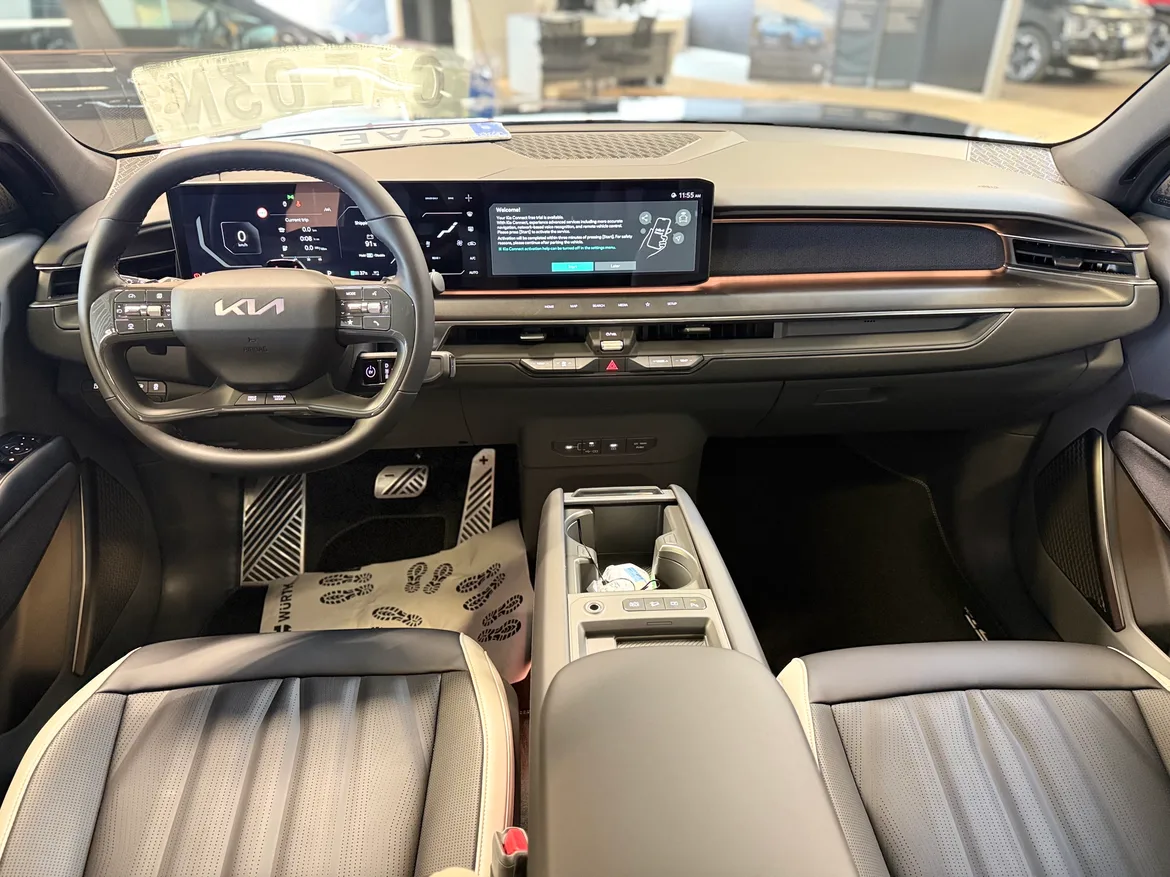 picture of a car