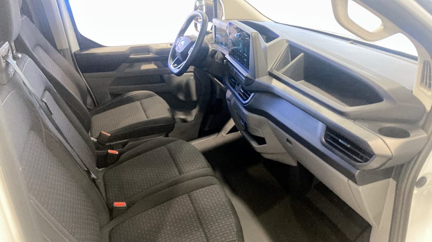 Bild 3 av Ford E-Transit Custom 320 E-CUSTOM TREND SKÅP 320S 218Hkr Aut RWD