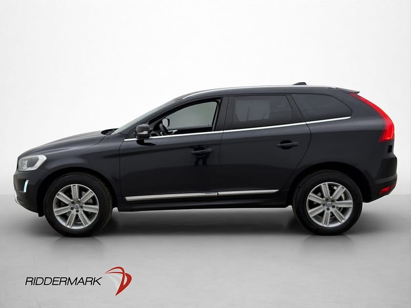 Bild 3 av Volvo XC60 D5 AWD Summum Pano VOC Värmare Skinn Rattvärme