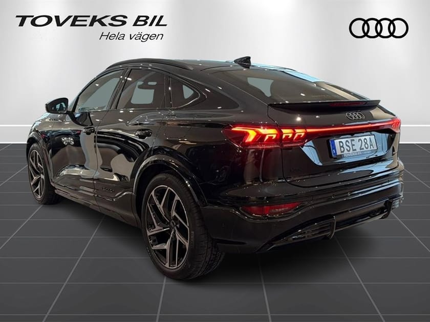 Bild 5 av Audi Q6 Sportback e-tron quattro LUFTFJÄDRING