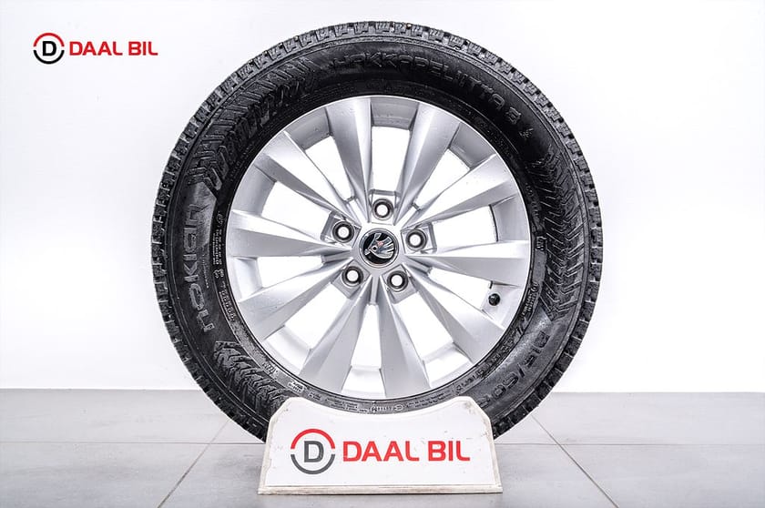 Bild 4 av Škoda Karoq 2.0 TDI 4x4 150HK P-SENS ACC APP-CONNECT