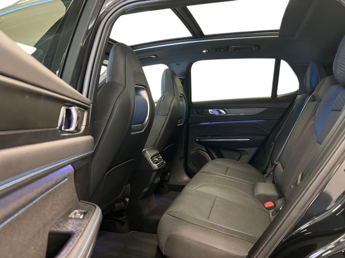 Lynk & Co 01 2023 - miniatyr 24