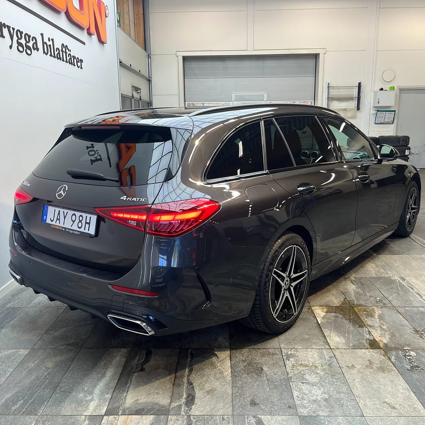 Bild 4 av Mercedes-Benz C 300 T de 4MATIC 4M AMG Line Advanced  Burmester Navi Carplay