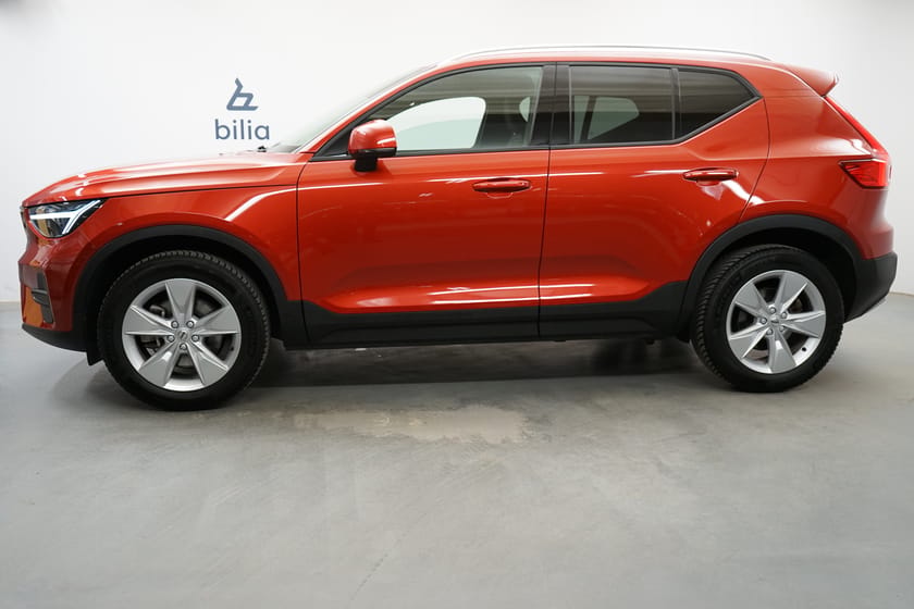 Bild 2 av Volvo XC40 B4 FWD Bensin Core SE II, Baklucka elmanövrerad