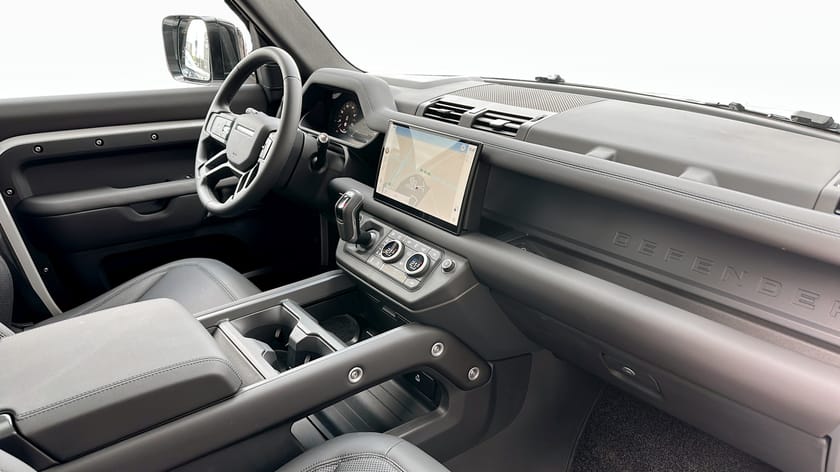 Bild 3 av Land Rover Defender P300e PHEV 110 X-Dynamic SE
