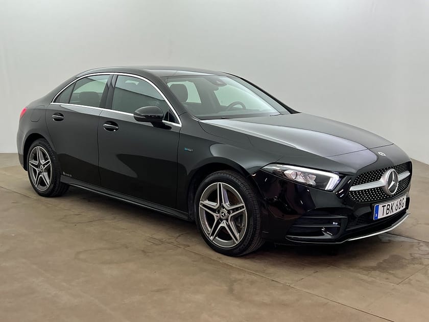 Bild 3 av Mercedes-Benz A 250 e Sedan 8G-DCT AMG Line Backamera