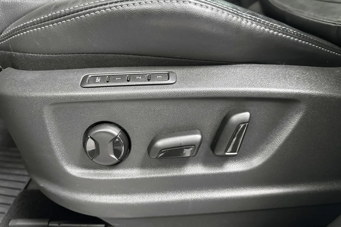 picture of a car