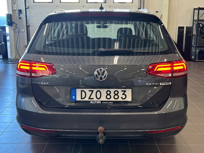 Bild 5 av Volkswagen Passat Sportscombi 2.0 TDI AUT Base Drag/Kamera/Cockpit