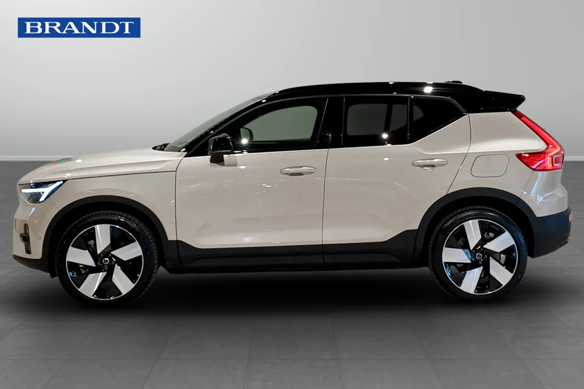 Volvo EX40 Twin Motor Performance