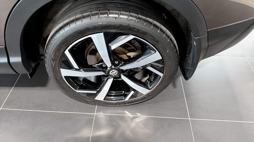 Bild 5 av Nissan Qashqai DCI 110 TEKNA 2WD 6M/T DESIGN PACK 19