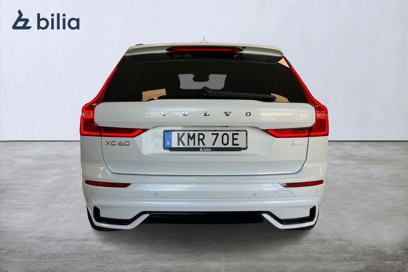 Bild 5 av Volvo XC60 Recharge T8 Plus Dark | Drag | 360-kamera | H/K