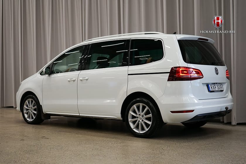 Bild 4 av Volkswagen Sharan 7-sits 2.0 TDI Pano Drag Kamera Carplay MOMS/VAT