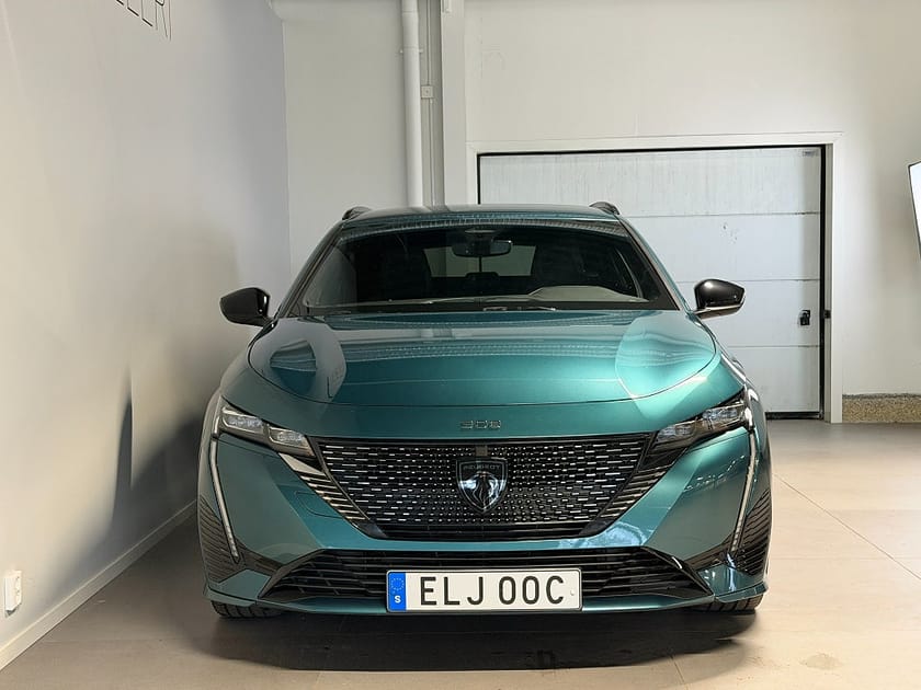 Bild 5 av Peugeot 308 SW Plug-In Hybrid 225 GT 225hk -Drag,  63km räckvidd
