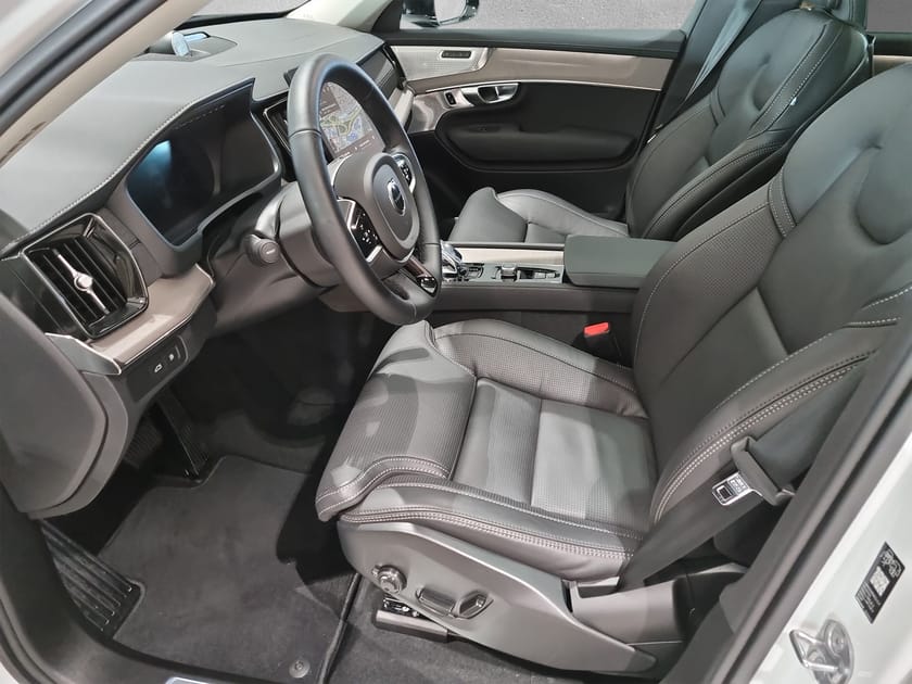 Bild 2 av Volvo XC90 T8 Ultra Dark - Demo