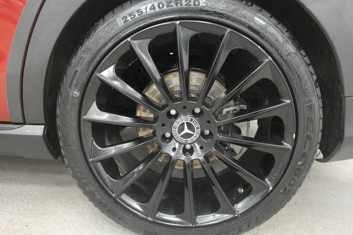 Mercedes-Benz E-Klass 2019 - miniatyr 23