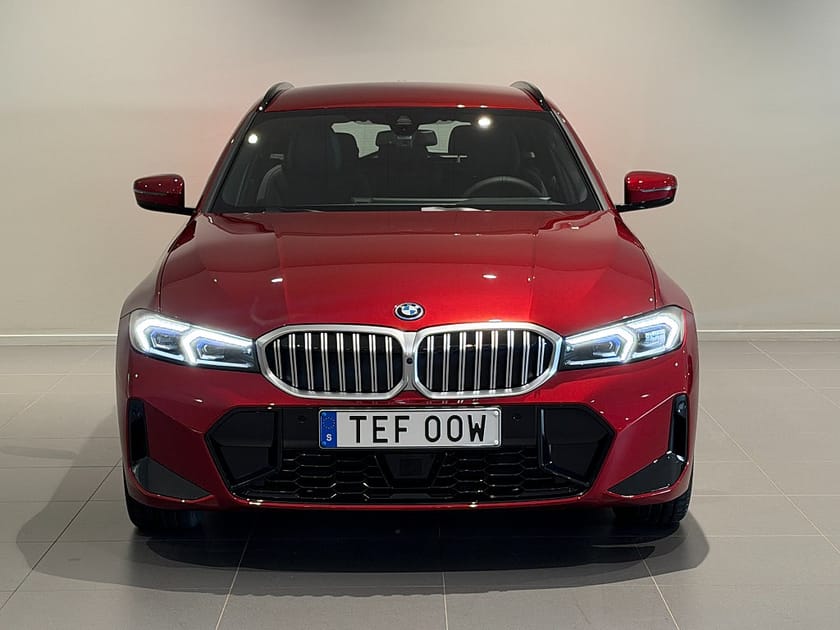 Bild 2 av BMW 330e xDrive Touring 