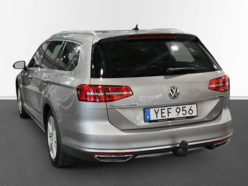 Bild 2 av Volkswagen Passat Alltrack 240 HK