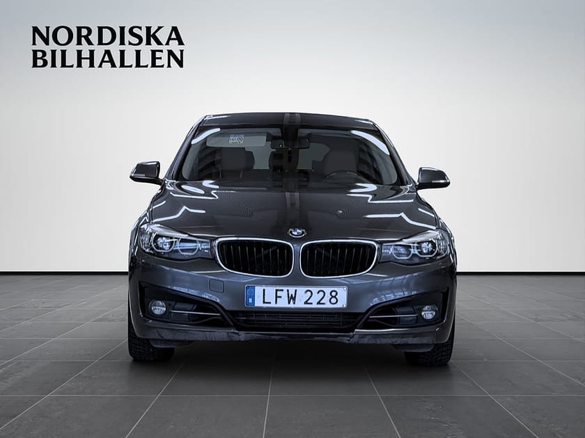 Bild 2 av BMW 330d xDrive GT 330 Aut Nav Sport Läder M-Ratt