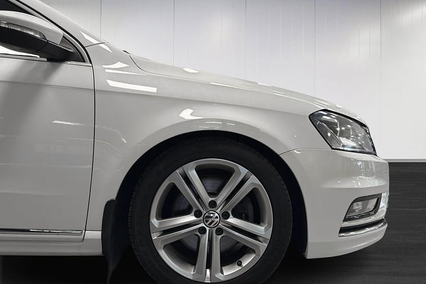 Bild 5 av Volkswagen Passat Variant 2.0 TDI R-line 4Motion GT Panorama Drag