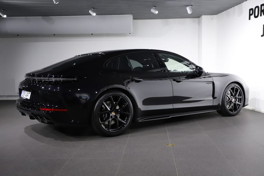 Bild 5 av Porsche Panamera 4S E-Hybrid / Active Ride Chassi