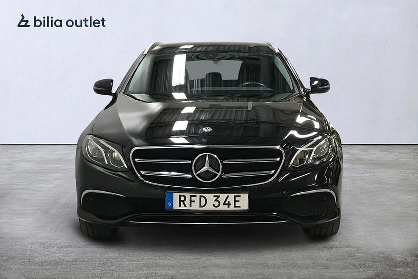 Bild 2 av Mercedes-Benz E 300 de T PLUG-IN Avantgarde 306hk Navi B-kamera Widescr