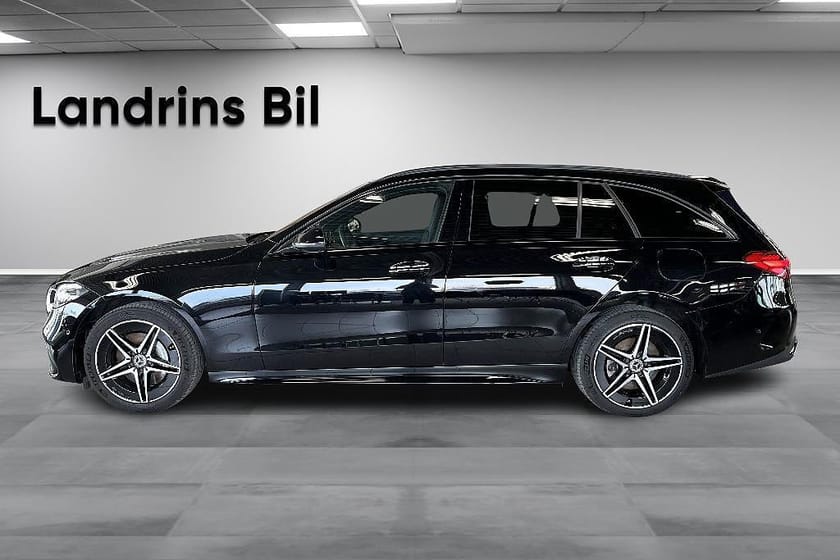 Bild 4 av Mercedes-Benz C 300 T e / AMG Line /  Nightpackage / Elstolar / MOMS