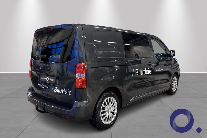 Bilde 5 av Peugeot e-Expert Mester L2 75 KWH, Godt utstyrt!