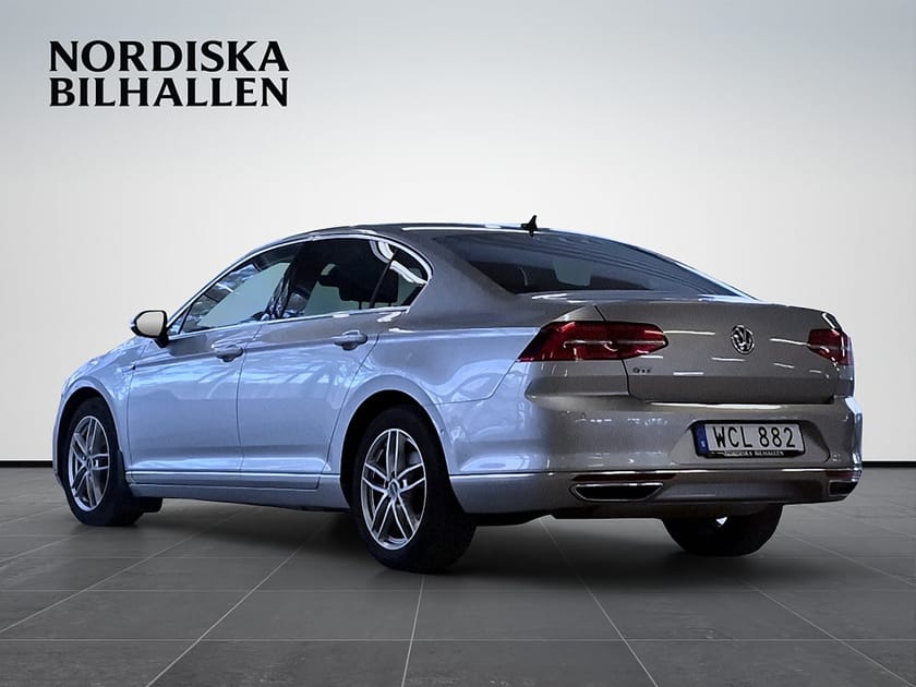 Bild 5 av Volkswagen Passat GTE 1.4 TSI ACT Backkamera Apple Carplay Värmare