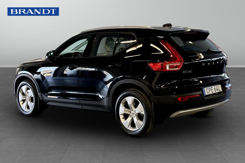 Bild 2 av Volvo XC40 T4 AWD Momentum Advanced Edition