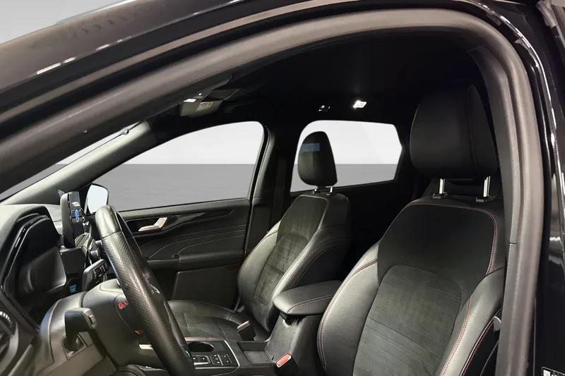 Ford Kuga Plug-In Hybrid bilde 8