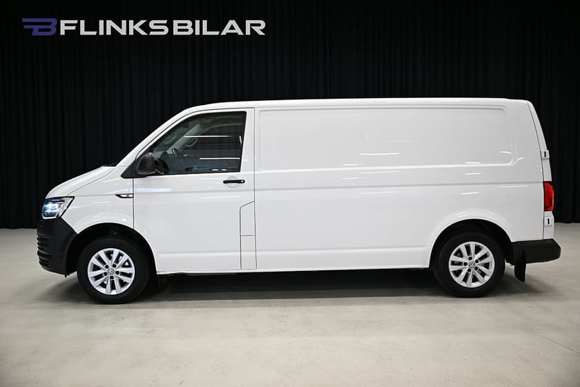 Bild 3 av Volkswagen Transporter 2.0 TDI 102HK L2 LED|Drag|Värmare|V-Inredd|PDC|Rearheat