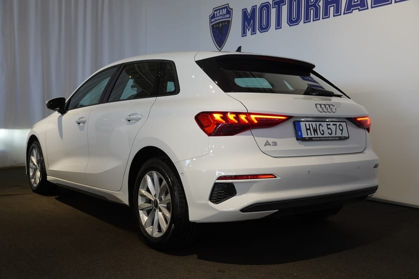 Bild 3 av Audi A3 Sportback 35 TFSI 150HK -Proline/ ACC / Keyless / Sensorer