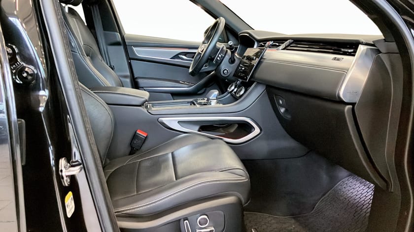 Bild 3 av Jaguar F-Pace P400e PHEV "December ränta 3,95%" Automatisk, 404hk, Drag