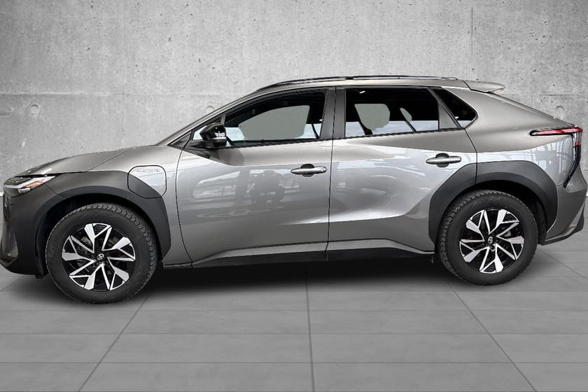 Bilde 2 av Toyota bZ4X Active tech, komplett servicehistorikk